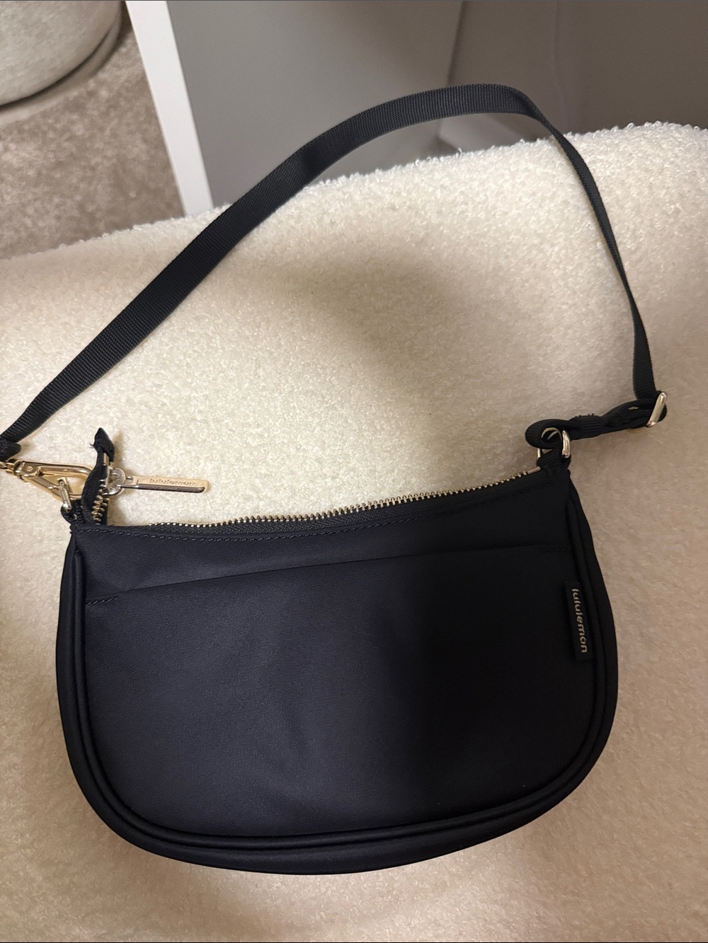 lululemon athletica Black Shoulder Bag with Gold Hardware - Picture 3 of 4